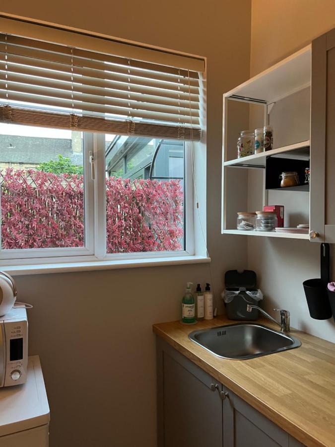 Hugo Mews Bright Studio Apartment 브레이 외부 사진
